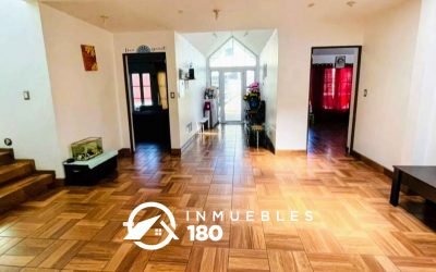 Casa en venta en Colonia Nueva Montserrat, zona 3, Mixco