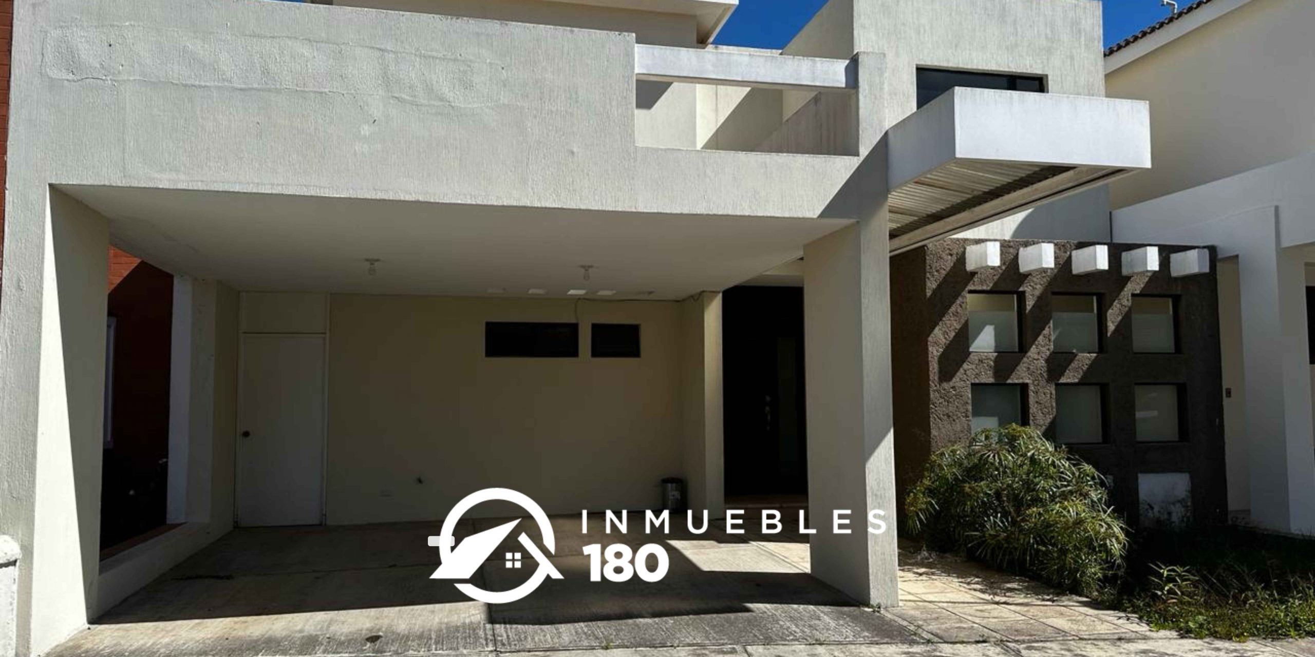 realtor-034 Casa en venta, se vende casa, alamedas de santo domingo, km 30, caes, cas, carretera a el salvador, compro casa, busco casa, mappi, gpi, encuentra 24, camara de bienes raices de guatemala, inmuevbles 180