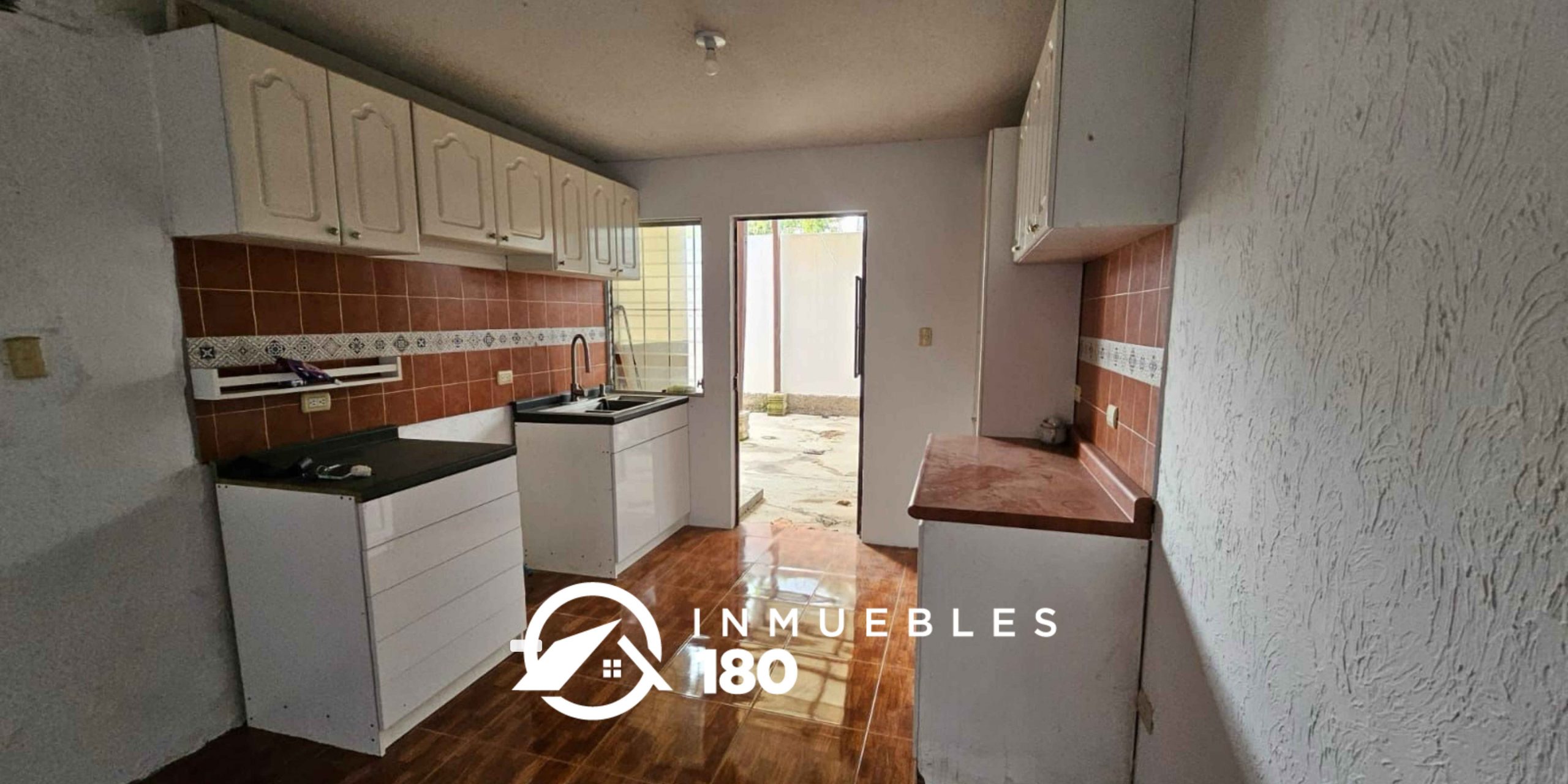 realtor-034 Casa en venta en Condominio Paseo de San Francisco 1, se vende casa, casa en venta, Ciudad Quetzal, carretera, mappi, gpi, camara de corredores de bienes raices de guatemala, inmuebles 180