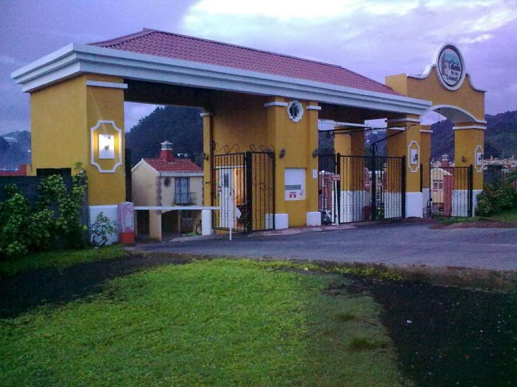 Casa en venta en Residenciales Cañadas del Rio Colonial Villa Canales, se vende amplia casa, terraza, mirador, vas, se vende, compro, busco, mappi,, gpi, encuentra 24, camara de corredores, inmuebles 180