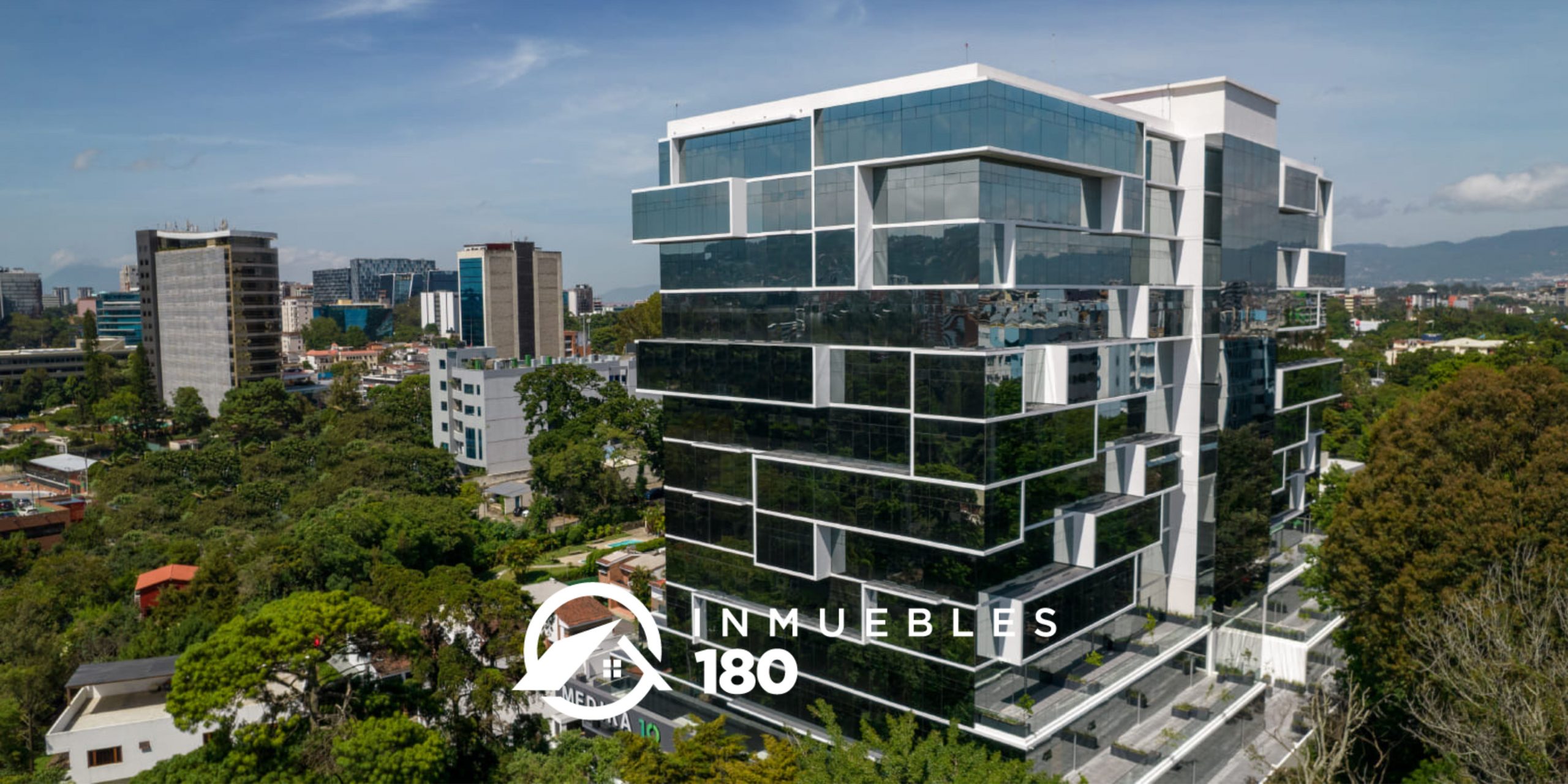 Clínicas medicas en renta, se renta, medika 10, zona 10, medicina, oftamologia, pediatria, se alquila clinica, mappi, gpi, encuentra 24, camara de corredores, intercambio inmobiliario