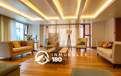 Amplia y hermosa casa en venta en zona 14